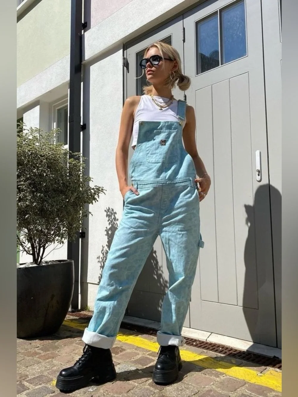 Free People House Of Sunny Overalls Women’s US Sz 4 Pure Shores Ocean Wash - Picture 3 of 13